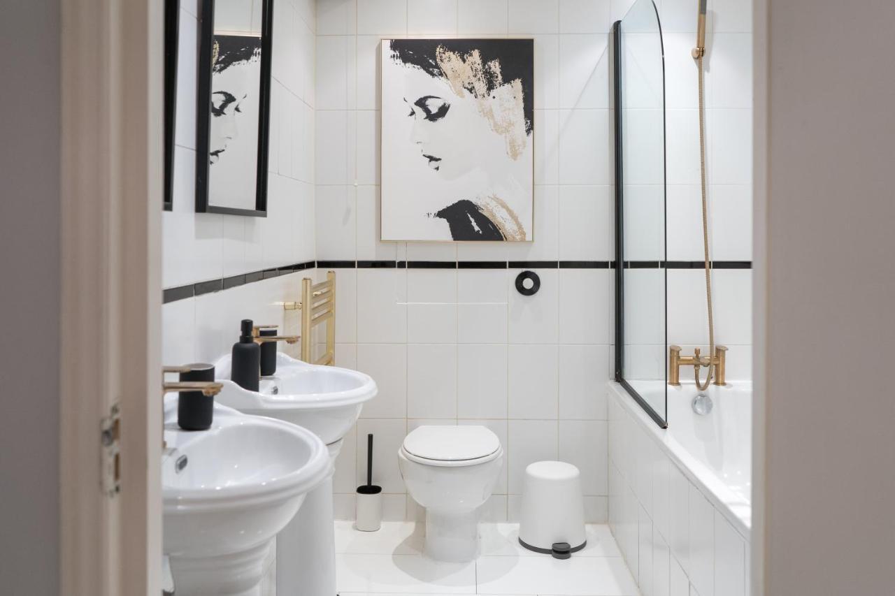 Camden Luxury Flat With Private Patio Leilighet London Eksteriør bilde